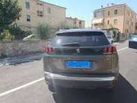 Usata Peugeot 3008 Allure 131 CV (96 kW) 2018 Verde SUV
