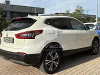 Usata Nissan Qashqai N-Connecta 116 CV (85 kW) 2019 Bianco SUV