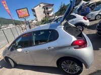 Usata Peugeot 208 Active 75 CV (55 kW) 2017 Argento Utilitaria