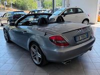 Usata Mercedes SLK200 184 CV (135 kW) 2010 Argento Cabrio