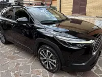 Usata Toyota Corolla Cross Lounge 152 CV (111 kW) 2022 Nero SUV
