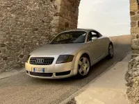 Usata Audi TT Ambiente 179 CV (131 kW) 2003 Argento Coupé