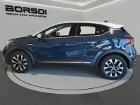 Usata Renault Captur Techno 94 CV (69 kW) 2023 Bic blu marine / tetto bianco SUV