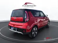 Usata Kia Soul 132 CV (97 kW) 2018 Rosso SUV