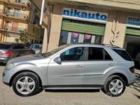 Usata Mercedes ML320 224 CV (164 kW) 2007 Grigio SUV