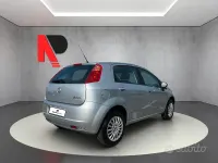 Usata Fiat Punto Active 77 CV (56 kW) 2009 Grigio Utilitaria