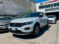 Usata VW T-Roc Style 116 CV (85 kW) 2019 Grigio SUV