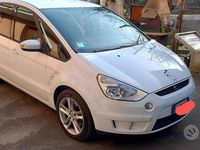 Gebraucht Ford S-MAX 140 PS (102 kW) 2010 Weiß Van / Kleinbus