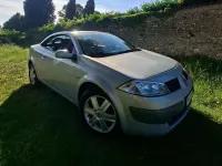 Usata Renault Mégane Cabriolet Dynamique 120 CV (88 kW) 2004 Grigio Cabrio