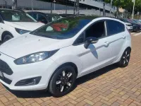 Usata Ford Fiesta Titanium 75 CV (55 kW) 2017 Bianco Utilitaria