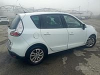Usata Renault Scénic III 110 CV (80 kW) 2014 Bianco Monovolume