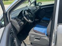 Usata VW Touran 102 CV (75 kW) 2016 Grigio Monovolume