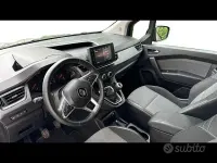 Usata Renault Kangoo Equilibre 102 CV (75 kW) 2023 Bianco Monovolume