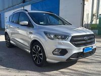 Usata Ford Kuga ST-Line 120 CV (88 kW) 2018 Grigio SUV