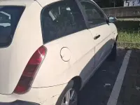 Usata Lancia Ypsilon 80 CV (58 kW) 2005 Bianco Utilitaria