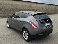 Usata Lancia Delta S 165 CV (121 kW) 2010 Grigio Utilitaria
