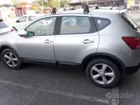 Usata Nissan Qashqai 150 CV (110 kW) 2009 Grigio SUV