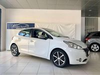 Usata Peugeot 208 Allure 75 CV (55 kW) 2018 Bianco Utilitaria