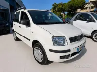 Usata Fiat Panda Classica 77 CV (56 kW) 2012 Bianco Utilitaria