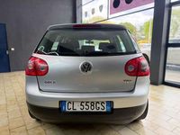 Usata VW Golf IV Comfortline 105 CV (77 kW) 2004 Argento Berlina