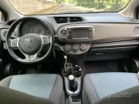 Usata Toyota Yaris Lounge 69 CV (50 kW) 2012 Utilitaria
