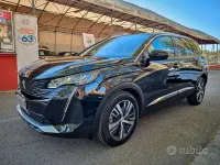 Usata Peugeot 5008 Allure 131 CV (96 kW) 2022 Nero SUV