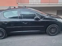 Usata Peugeot 207 70 CV (51 kW) 2007 Nero Berlina