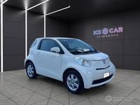 Usata Toyota iQ 68 CV (50 kW) 2009 Bianco Utilitaria
