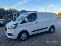 Usata Ford Transit Custom 131 CV (96 kW) 2021 Bianco Berlina