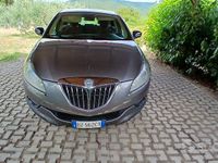 Usata Lancia Delta 130 CV (95 kW) 2009 Grigio Utilitaria