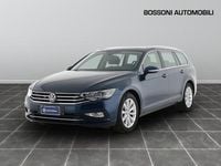 Usata VW Passat Business 150 CV (110 kW) 2023 Blu Station wagon