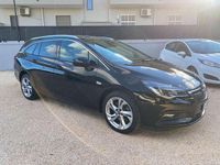 Usata Opel Astra Innovation 136 CV (100 kW) 2018 Nero Station wagon