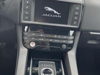 Usata Jaguar F-Pace R-Sport 180 CV (132 kW) 2018 Nero SUV