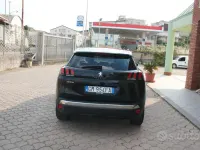 Usata Peugeot 3008 Allure 131 CV (96 kW) 2022 Nero SUV