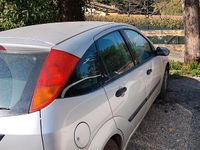 Usata Ford Focus 100 CV (73 kW) 2002 Grigio Berlina