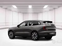 Usata Volvo EX90 Ultra 300 kW (408 CV) 2025 Grigio SUV