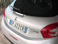 Usata Peugeot 208 Active 68 CV (50 kW) 2013 Grigio Utilitaria