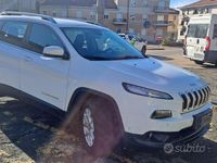 Używany Jeep Cherokee Longitude 195 KM (143 kW) 2018 Biały SUV