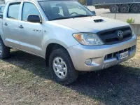 Usata Toyota HiLux 120 CV (88 kW) 2008 Argento Pick-up