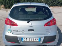 Usata Mitsubishi Colt Instyle 95 CV (69 kW) 2006 Argento Monovolume