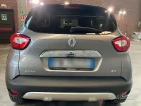Usata Renault Captur 90 CV (66 kW) 2015 Grigio SUV