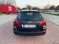 Occasion Opel Astra Cosmo 110 ch (80 kW) 2011 Noir Break