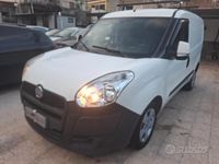Usata Fiat Doblò 104 CV (76 kW) 2011 Bianco Monovolume