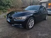 Usata BMW 320 184 CV (135 kW) 2012 Nero Berlina