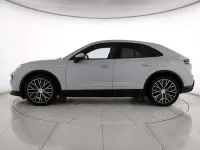 Usata Porsche Macan 144 kW (197 CV) 2024 Grigio SUV