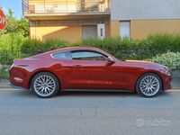 Usata Ford Mustang 317 CV (233 kW) 2018 Rosso Coupé