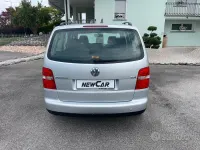 Usata VW Touran Comfortline 105 CV (77 kW) 2006 Grigio Monovolume