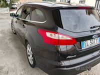 Usata Ford Focus 105 CV (77 kW) 2012 Nero Station wagon