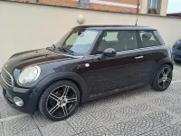 Usata Mini Cooper 120 CV (88 kW) 2009 Nero Utilitaria