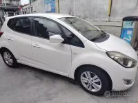 Usata Hyundai ix20 90 CV (66 kW) 2012 Bianco Utilitaria